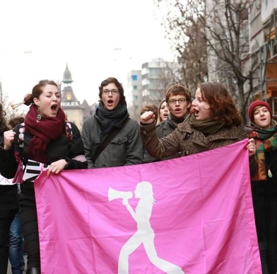 14 juin : quand les femmes ont les bras croisés, le pays perd pied